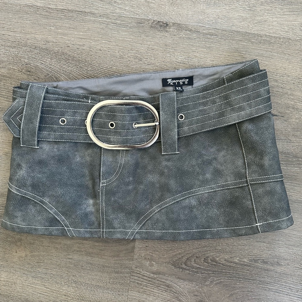 Kensie Gray Mini Skirt with Belt